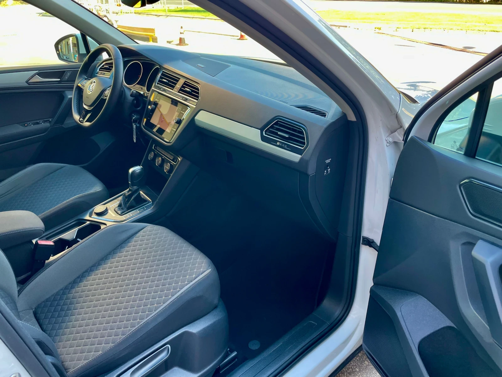 VW Tiguan 2.0TDI-FACE-4Х4-АВТОМАТИК - изображение 10