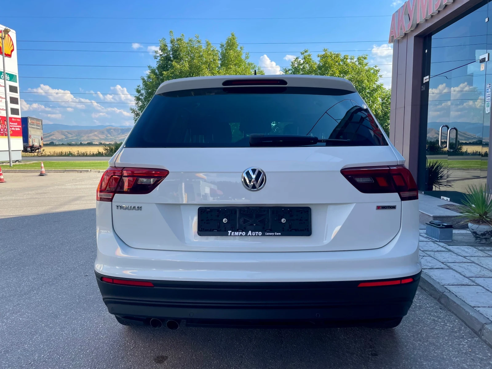VW Tiguan 2.0TDI-FACE-4Х4-АВТОМАТИК - изображение 5