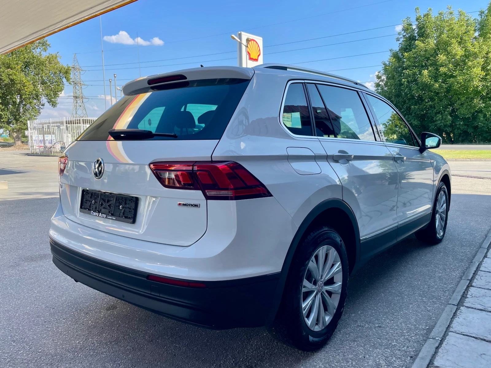 VW Tiguan 2.0TDI-FACE-4Х4-АВТОМАТИК - изображение 6