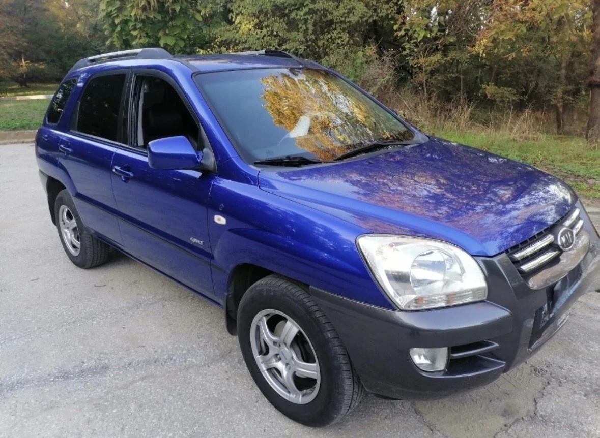 Kia Sportage, снимка 3 - Автомобили и джипове - 54095846