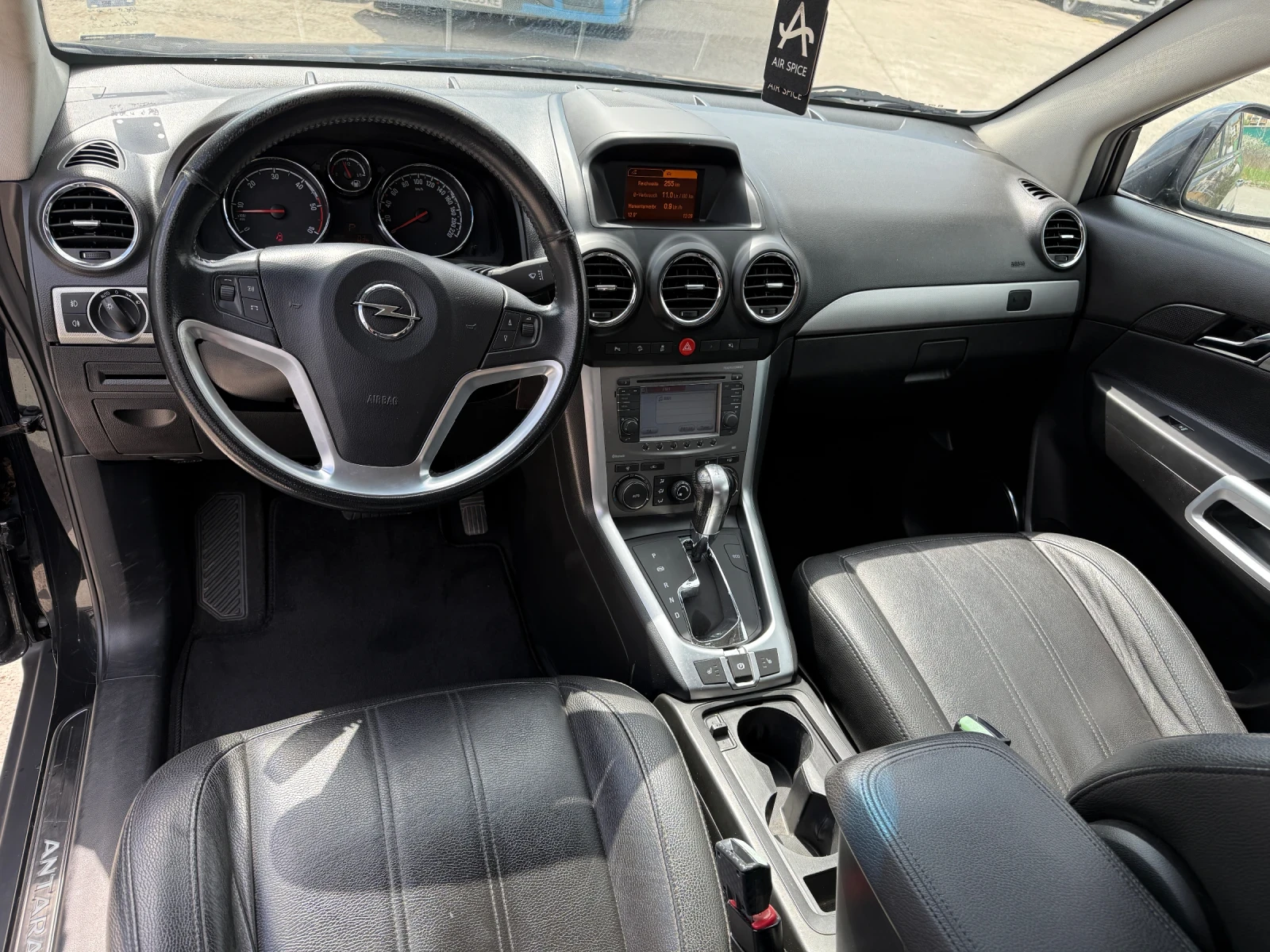 Opel Antara 4x4 , снимка 9 - Автомобили и джипове - 54181910