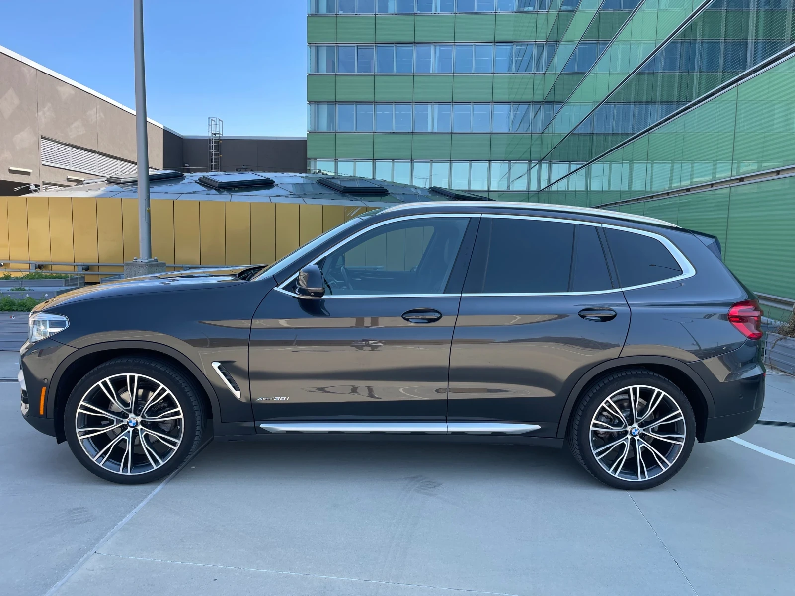 BMW X3 3.0i Xdrive Full Loaded, снимка 2 - Автомобили и джипове - 54247115