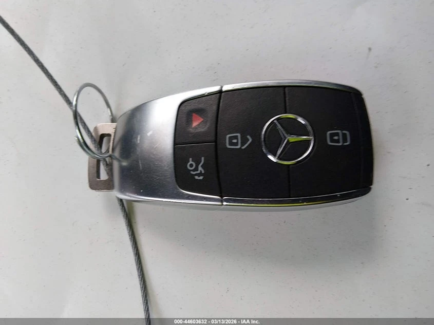 Mercedes-Benz GLS 4.0l 580 4Matic, снимка 11 - Автомобили и джипове - 54310348