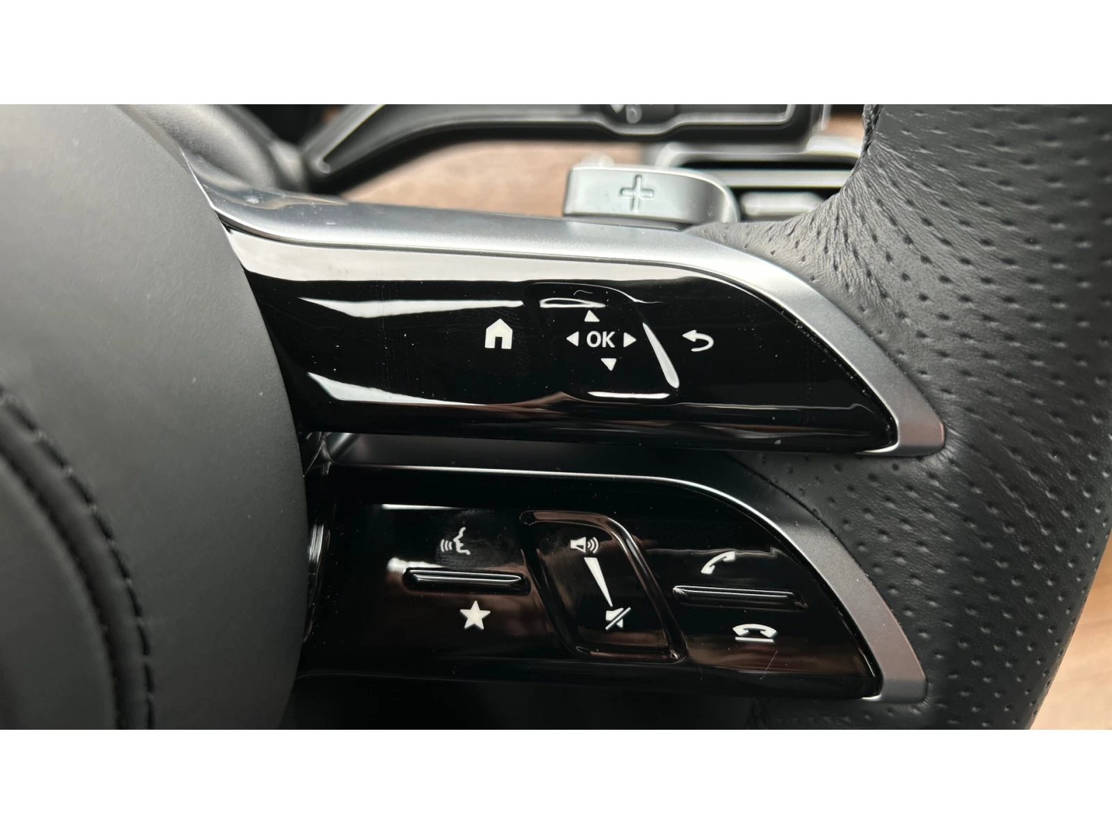 Mercedes-Benz GLS580 Месечна вноска от 1280  , снимка 7 - Автомобили и джипове - 54751616