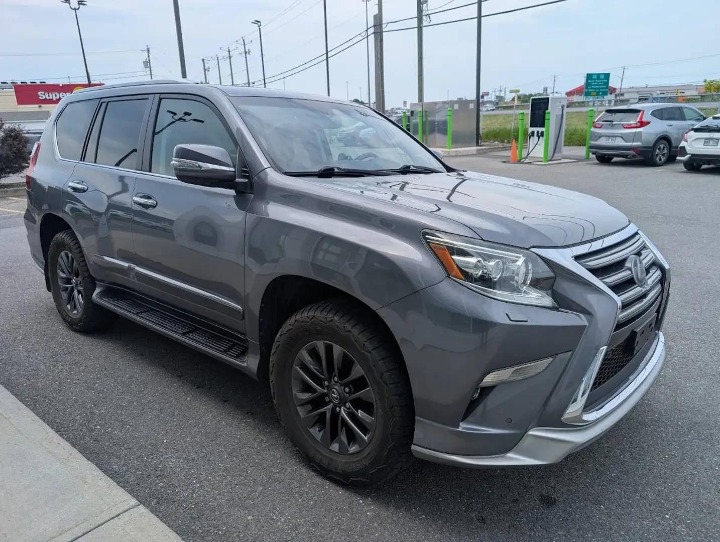 Lexus GX 460 БЕЗ* УДАРИ* ПОДГРЕВ* ОБДУХВАНЕ* КАМЕРА* , снимка 3 - Автомобили и джипове - 54957321