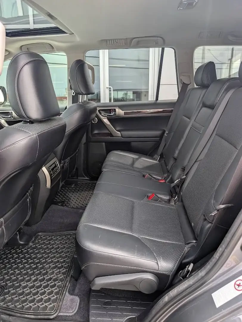 Lexus GX 460 БЕЗ* УДАРИ* ПОДГРЕВ* ОБДУХВАНЕ* КАМЕРА* , снимка 12 - Автомобили и джипове - 54957321