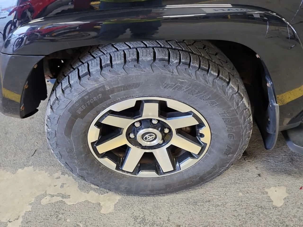 Toyota 4runner * TRD* АВТОКРЕДИТ БЕЗ ПЪРВОНАЧАЛНА ВНОСКА* , снимка 6 - Автомобили и джипове - 55260664