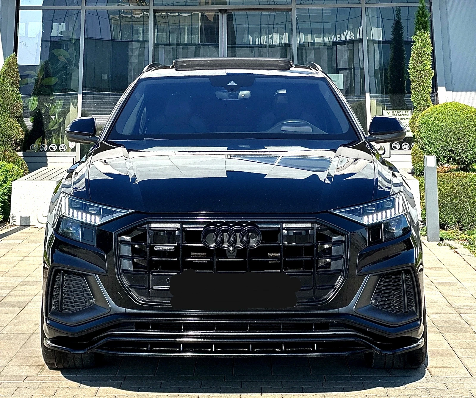 Audi Q8 Гаражен Автомобил 1 собственик, снимка 2 - Автомобили и джипове - 55994719