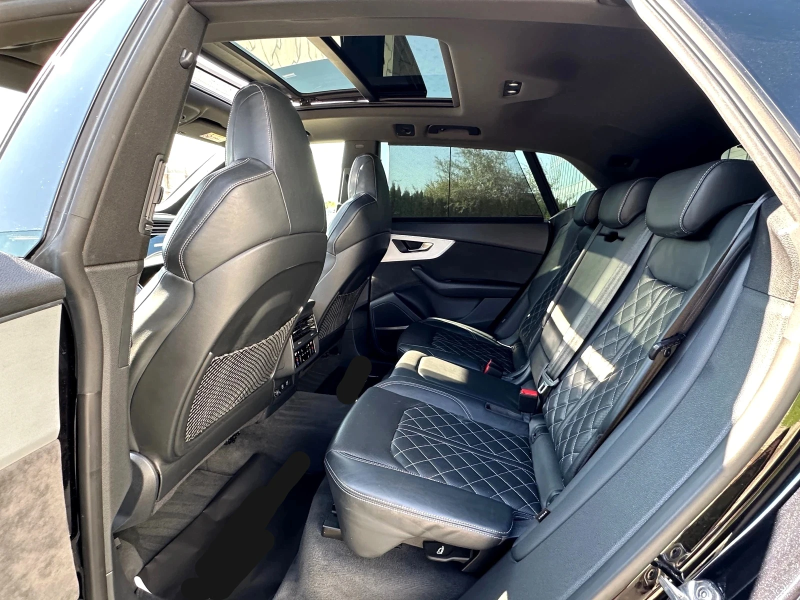 Audi Q8 Гаражен Автомобил 1 собственик, снимка 9 - Автомобили и джипове - 55994719
