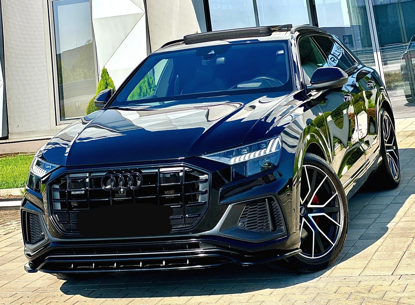 Audi Q8 Гаражен Автомобил 1 собственик, снимка 3 - Автомобили и джипове - 55994719
