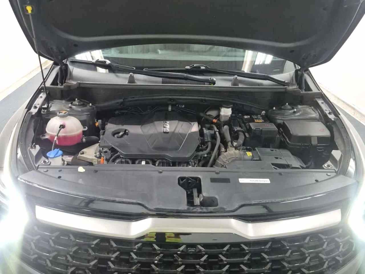 Kia Sportage, снимка 17 - Автомобили и джипове - 56687655