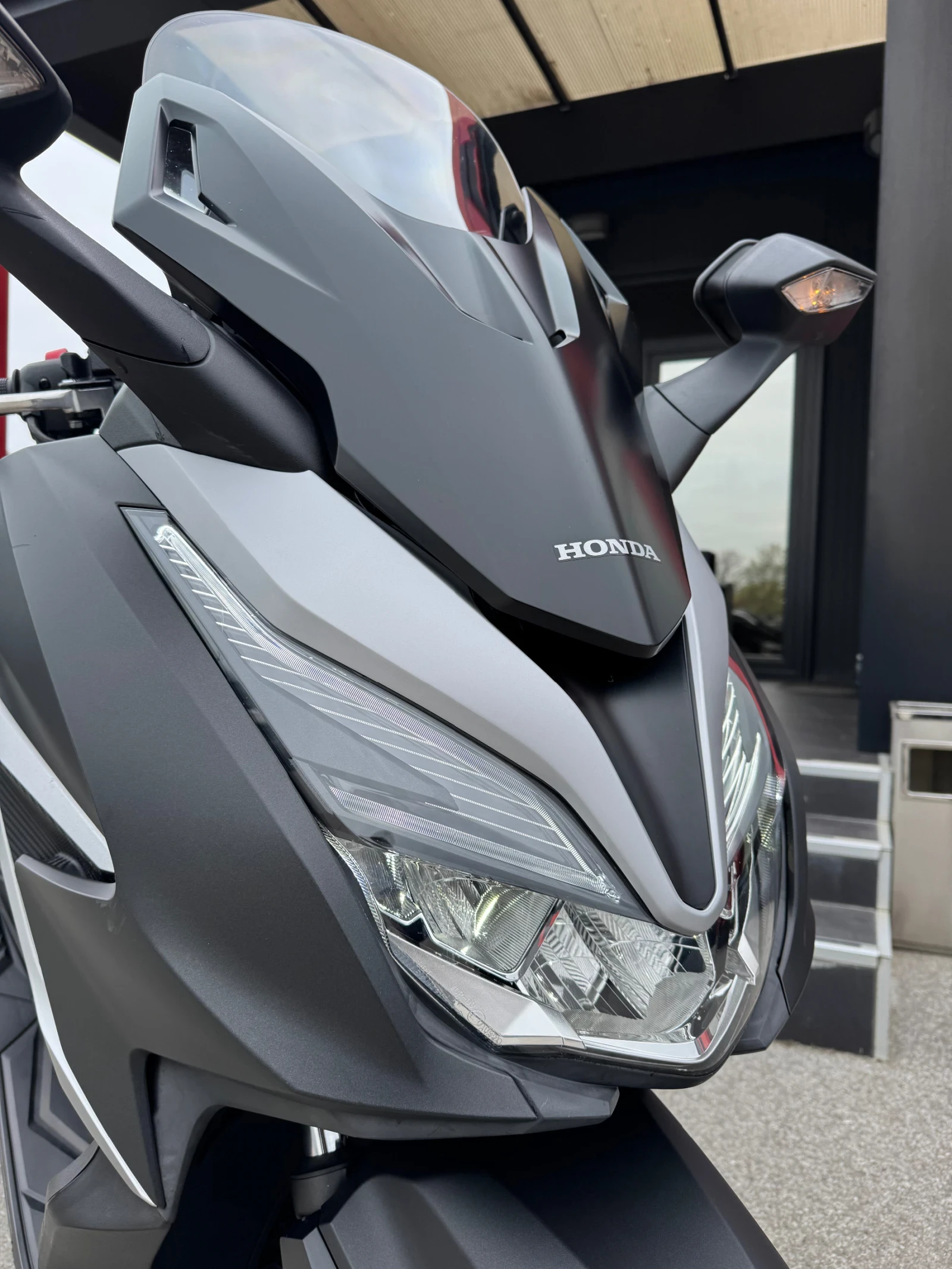 Honda Forza 350-ABS-TCS-LED-KEYLESS-ЕЛ.СЛЮДА, снимка 8 - Мотоциклети и мототехника - 54219312