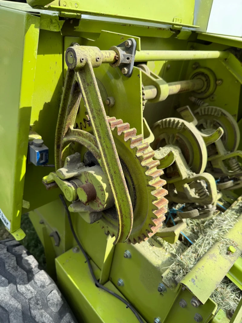 Балировачка Claas MARKANT 65, снимка 8 - Селскостопанска техника - 50113698