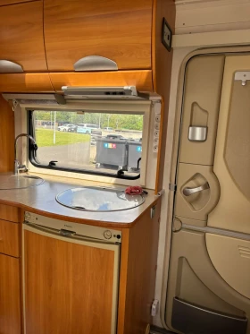 Каравана HYMER / ERIBA 430, снимка 10