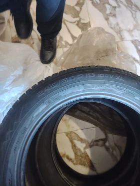 Гуми Зимни 245/50R18, снимка 3