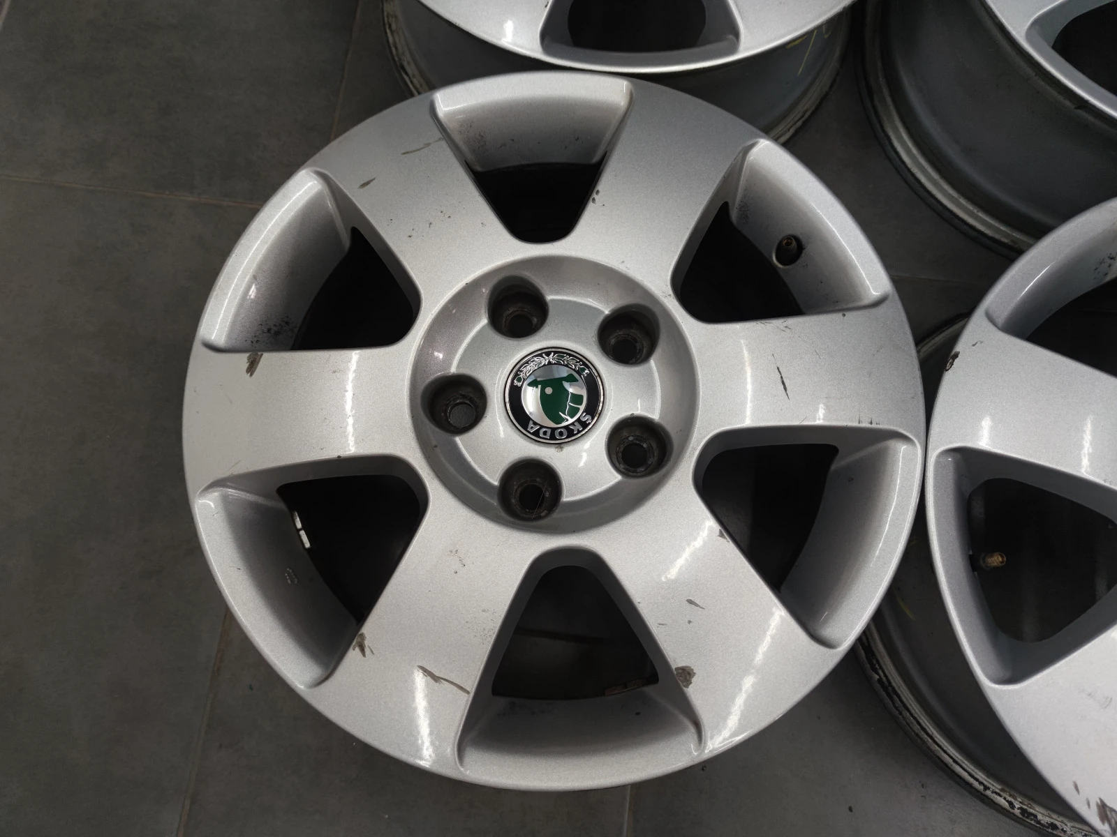   Skoda Octavia | Mobile.bg   7