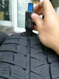 Гуми Зимни 235/55R17, снимка 6