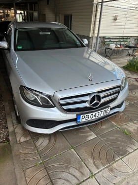 Mercedes-Benz E 220, снимка 4