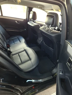 Mercedes-Benz E 250 4MATIC , снимка 16