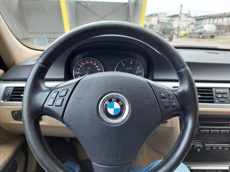 BMW 320 320D, снимка 8 - Автомобили и джипове - 47647234