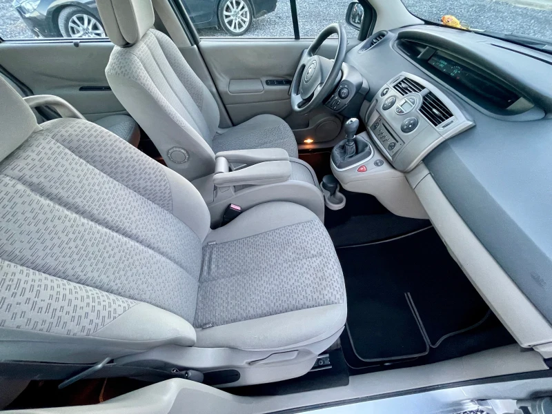 Renault Scenic 1.5 dCi / 105 к.с., снимка 13 - Автомобили и джипове - 48131479