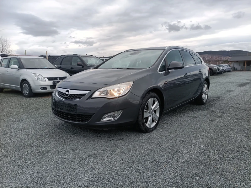 Opel Astra 1.4 140к бензин 2012 нави, снимка 1 - Автомобили и джипове - 48483058