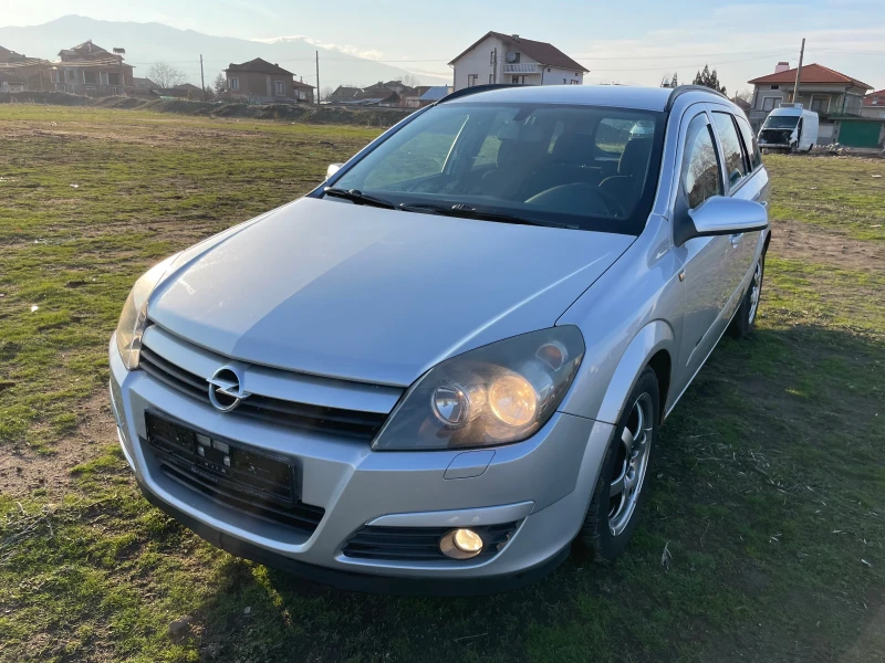 Opel Astra 1.7 cdti, снимка 1 - Автомобили и джипове - 48586135