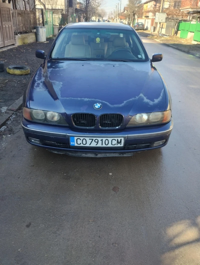 BMW 523, снимка 1 - Автомобили и джипове - 48605636