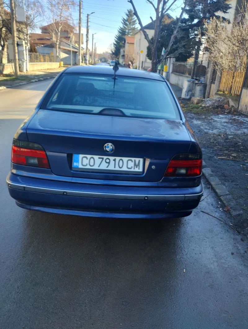 BMW 523, снимка 4 - Автомобили и джипове - 48605636