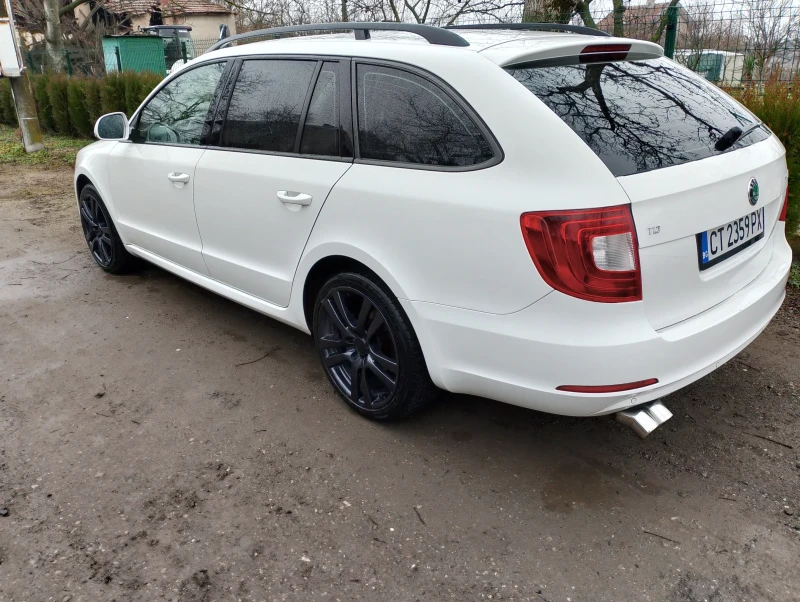 Skoda Superb, снимка 2 - Автомобили и джипове - 48934903