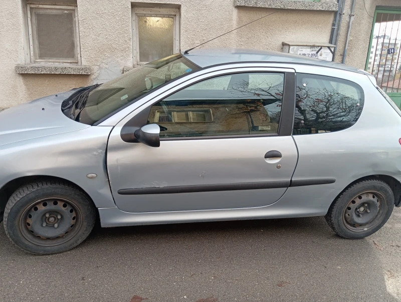 Peugeot 206, снимка 5 - Автомобили и джипове - 48739672