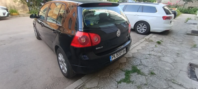 VW Golf  V 6ск, снимка 2 - Автомобили и джипове - 48887727