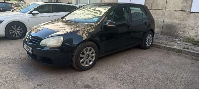 VW Golf  V 6ск, снимка 1 - Автомобили и джипове - 48887727