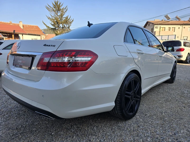 Mercedes-Benz E 350 AMG 4 MATIC PREMIUM, снимка 7 - Автомобили и джипове - 49060923