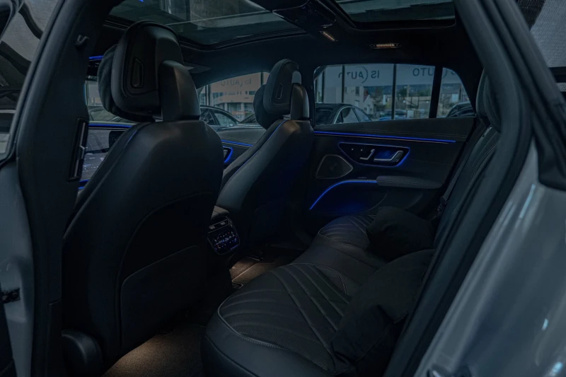 Mercedes-Benz EQS 53 AMG Dynamic PLUS/Burmester/Hyper Screen/Керамик, снимка 9 - Автомобили и джипове - 52012159