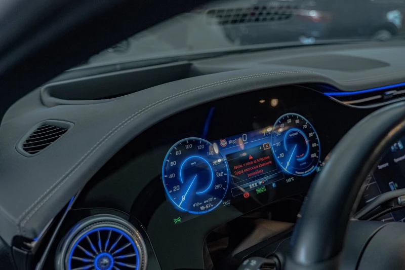 Mercedes-Benz EQS 53 AMG Dynamic PLUS/Burmester/Hyper Screen/Керамик, снимка 11 - Автомобили и джипове - 52012159