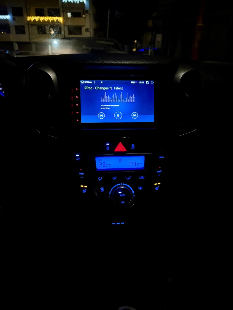 Hyundai I30 1.6 CRDI, снимка 17 - Автомобили и джипове - 52171679