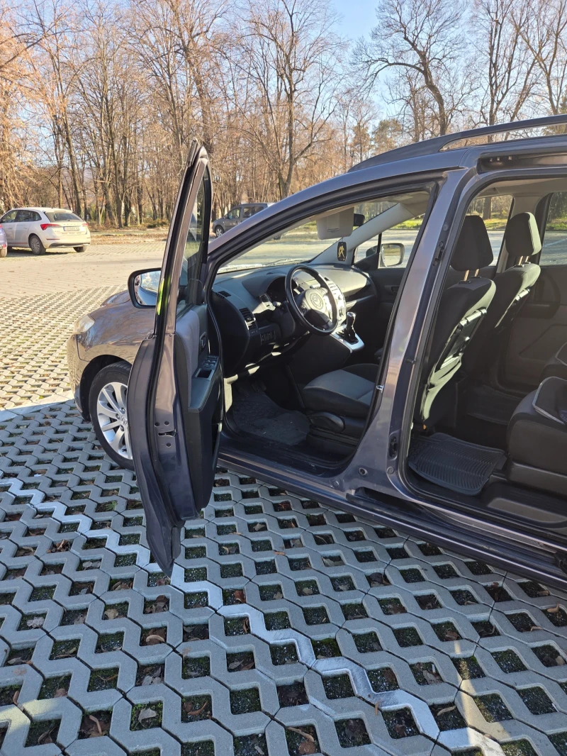 Mazda 5 Top