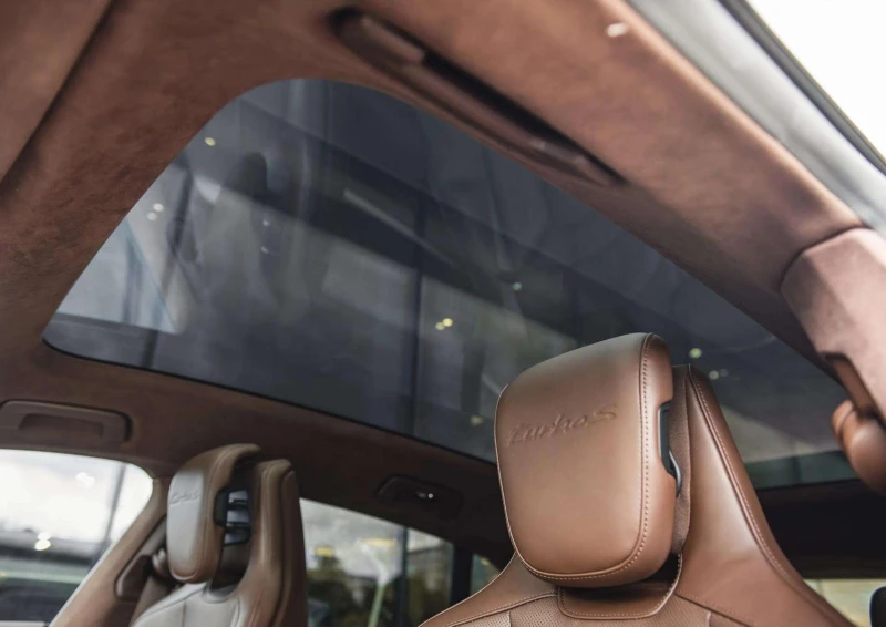 Porsche Taycan Turbo S Cross Turismo Sport Chrono, снимка 9 - Автомобили и джипове - 52552578