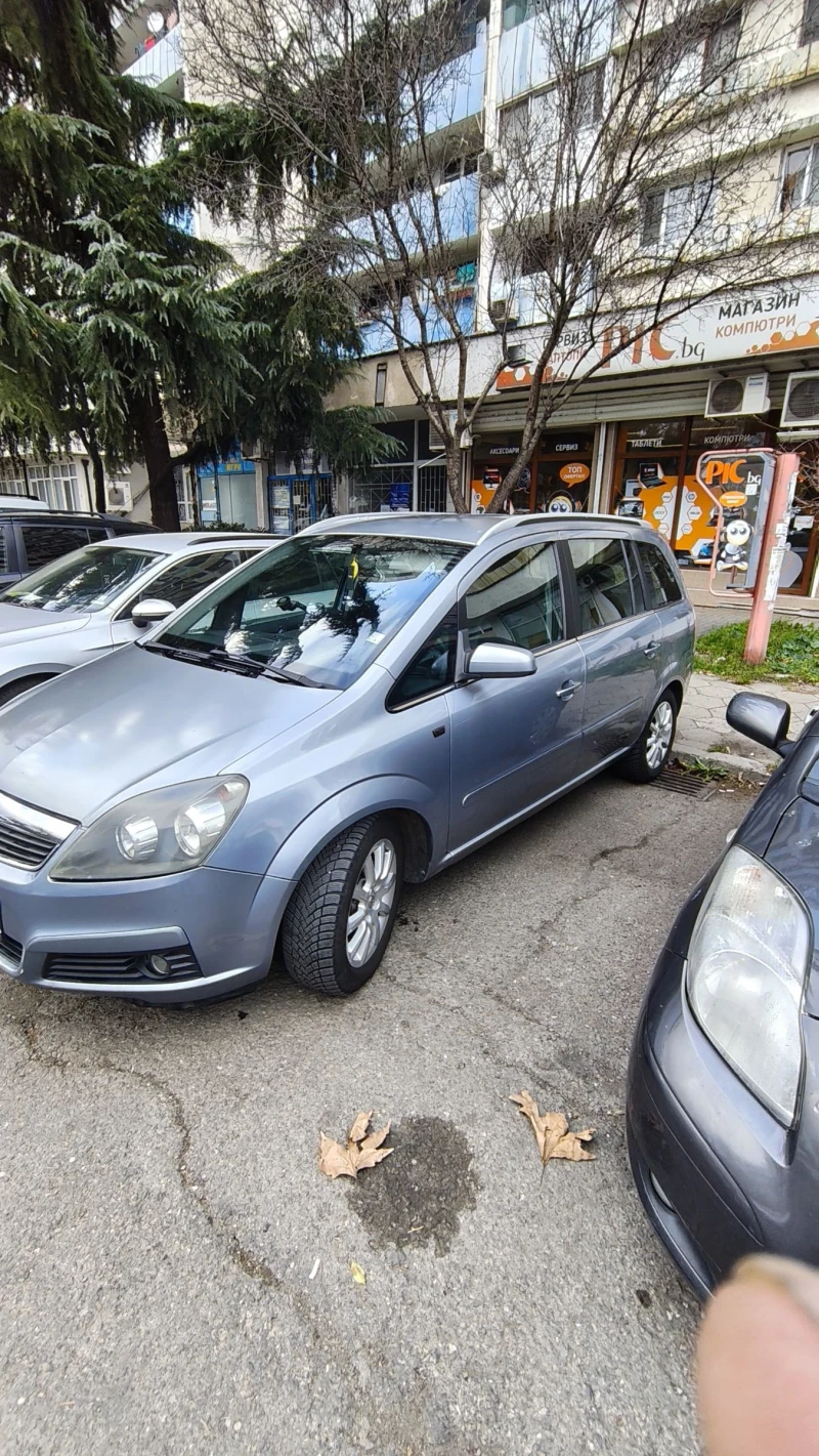 Opel Zafira 1.9CDTI COSMO, снимка 5 - Автомобили и джипове - 52662612