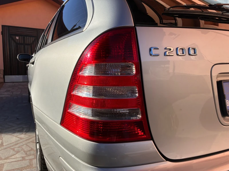 Mercedes-Benz C 200 Комби, снимка 6 - Автомобили и джипове - 52932150