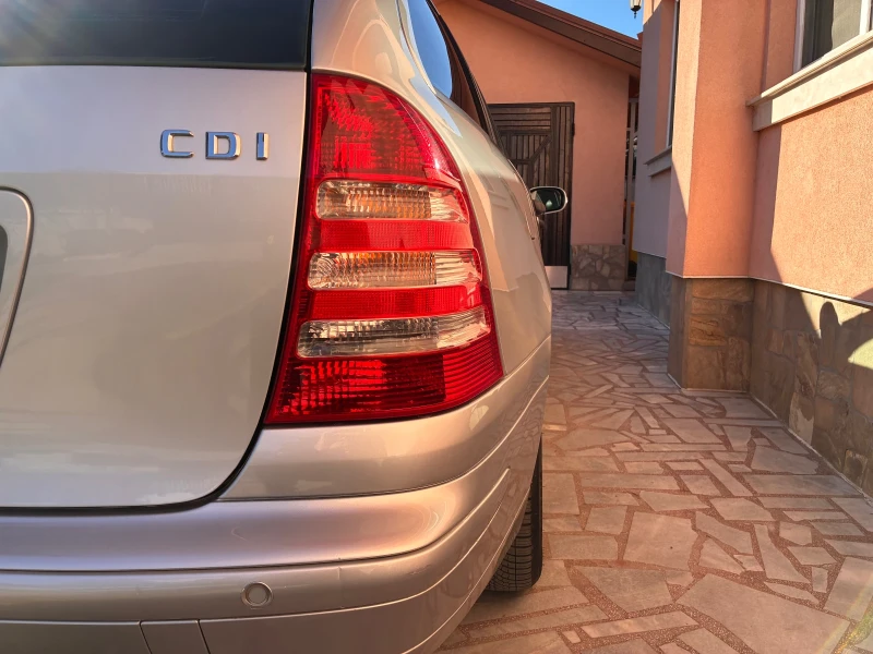 Mercedes-Benz C 200 Комби, снимка 7 - Автомобили и джипове - 52932150