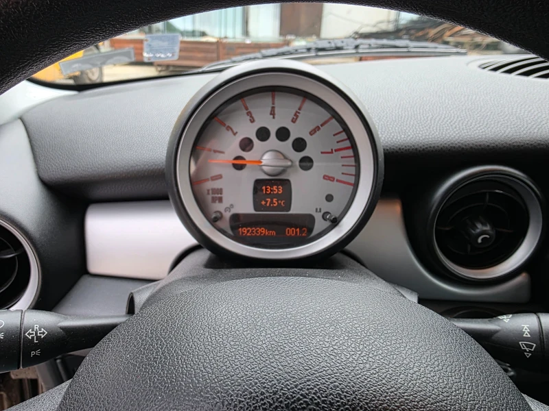 Mini Clubman, снимка 9 - Автомобили и джипове - 53561755