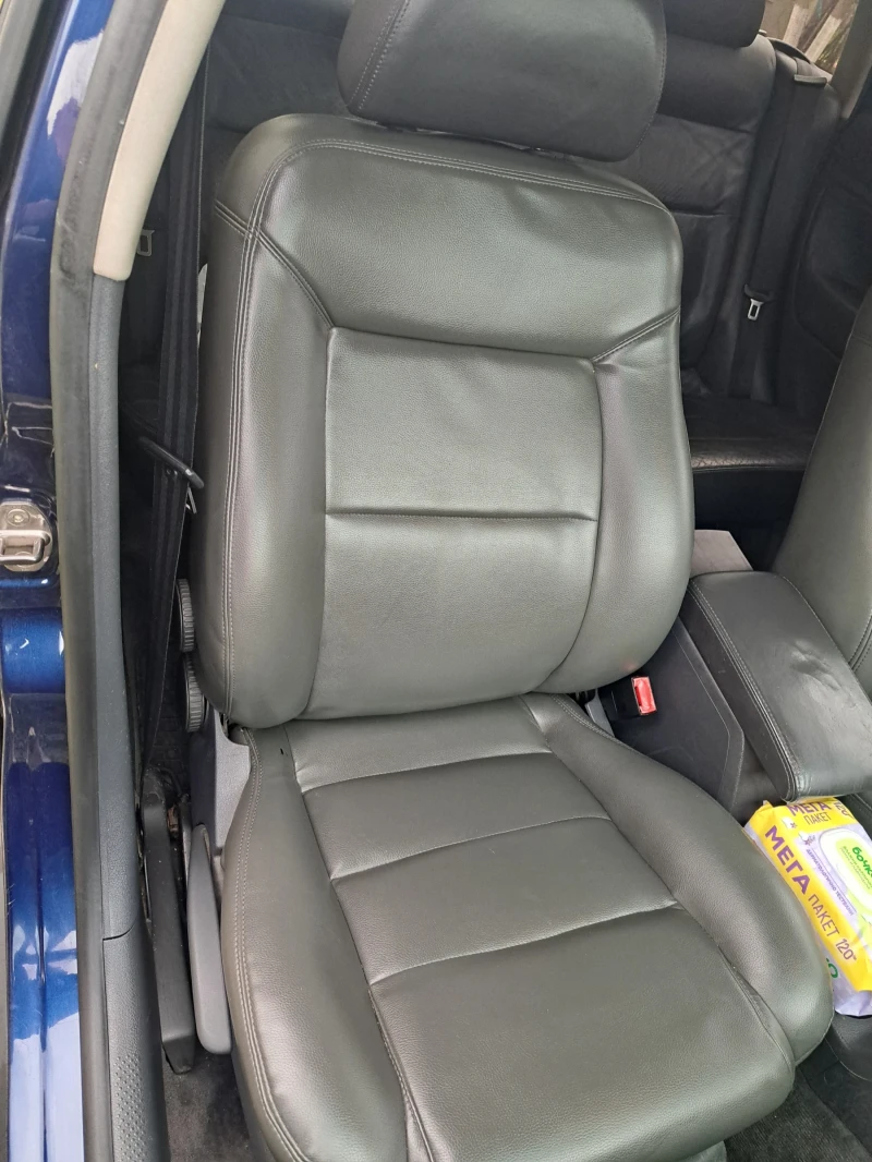 VW Passat, снимка 12 - Автомобили и джипове - 53597445