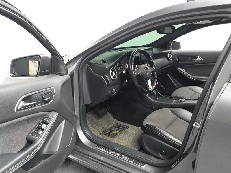 Mercedes-Benz A 200 Cdi Style, снимка 10 - Автомобили и джипове - 55734566