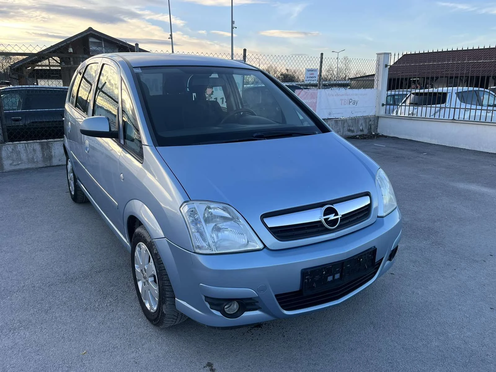 Opel Meriva FACE 1.3 M-JET 75кс КЛИМАТРОНИК EURO 4 - изображение 3