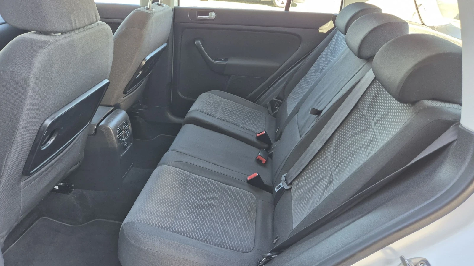 VW Golf Plus 1.6TDi 105.. | Mobile.bg   13