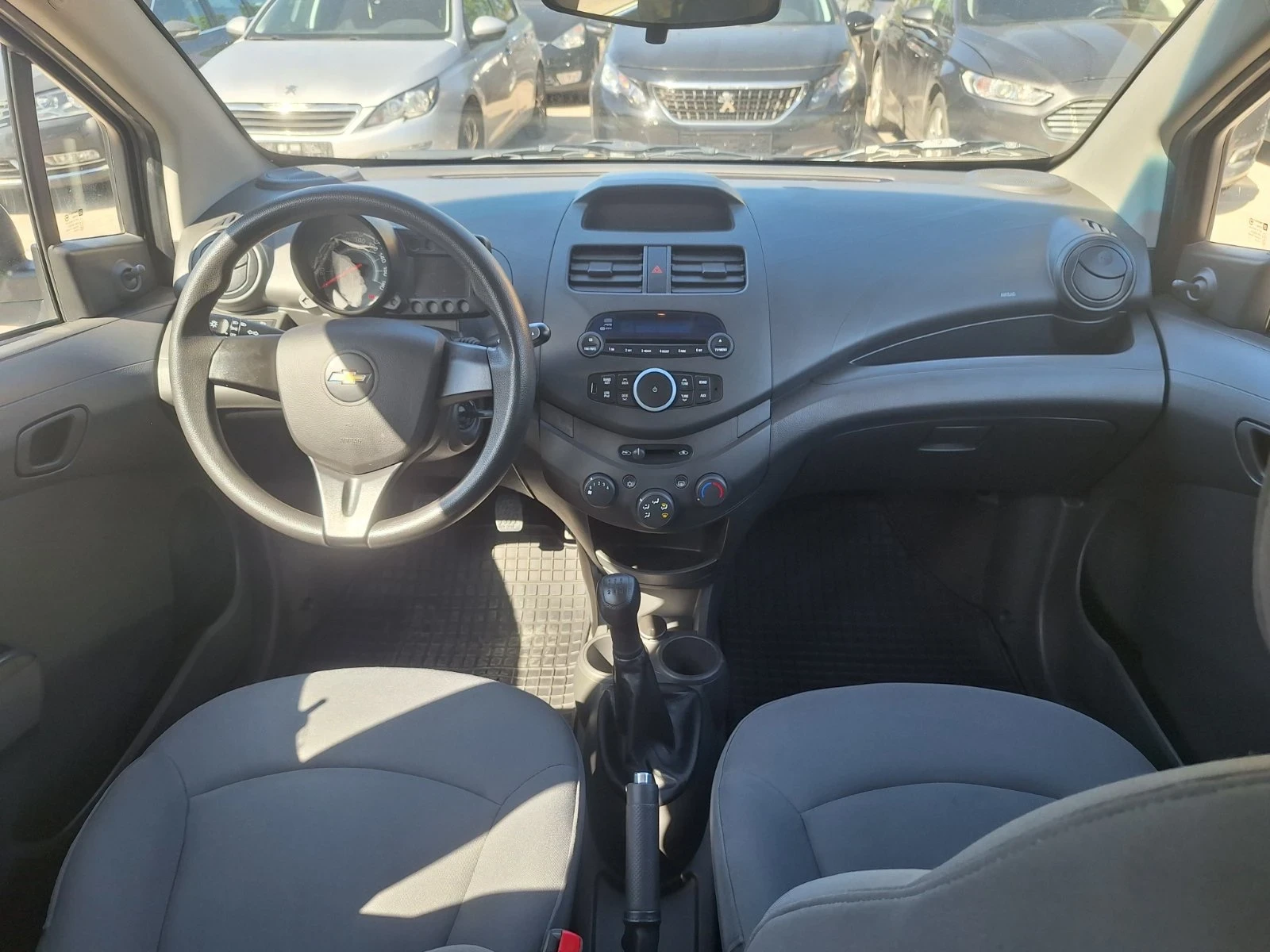 Chevrolet Spark 1.0i 24000км. - изображение 8