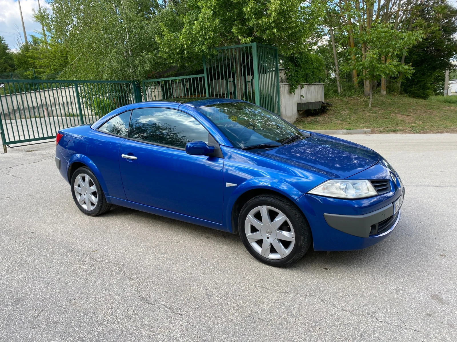 Renault Megane 1.6 16V Обслужена Кабриолет - изображение 6