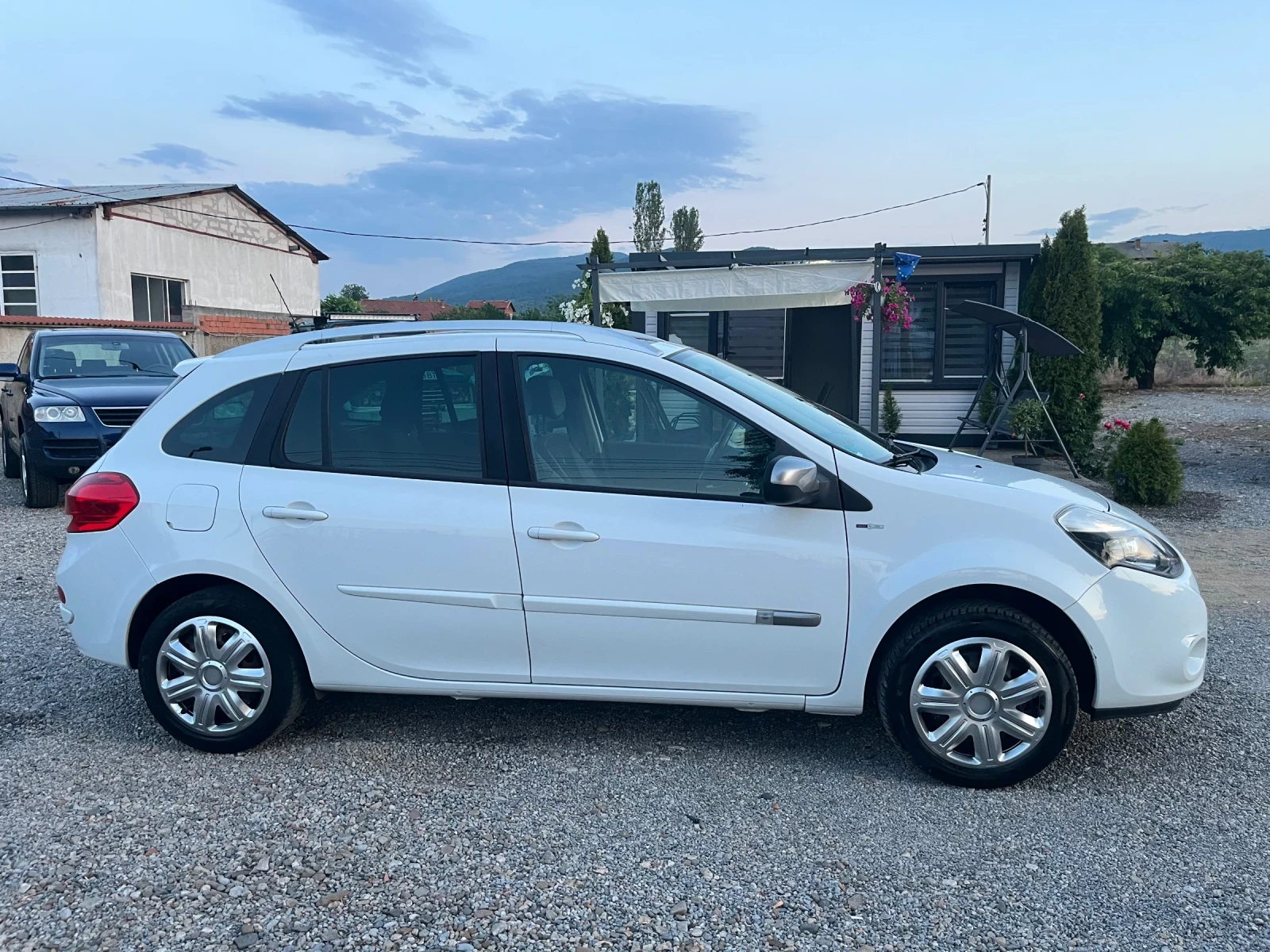 Renault Clio SW 1.2 - изображение 6
